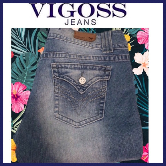Vigoss Denim - VIGOSS DISTRESSED LIGHT WASHED CAPRIS